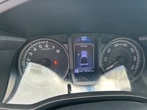 Used 2019 Toyota Tacoma TRD Pro image 39