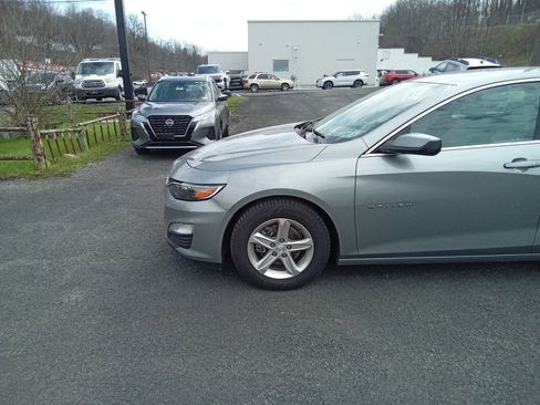 Used 2024 Chevrolet Malibu LS w/ Driver Confidence Package FWD image 8