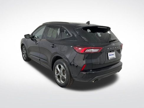 Used 2023 Ford Escape ST-Line w/ Tech Pack #1 AWD/4WD image 3