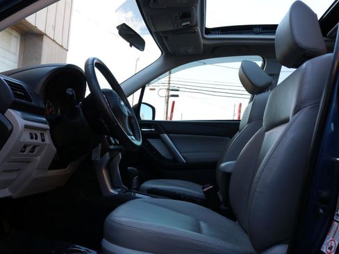 Used 2014 Subaru Forester 2.5i Limited image 21