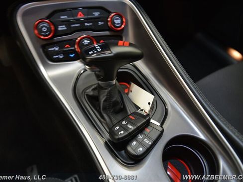 Used 2022 Dodge Challenger R/T Scat Pack RWD image 31