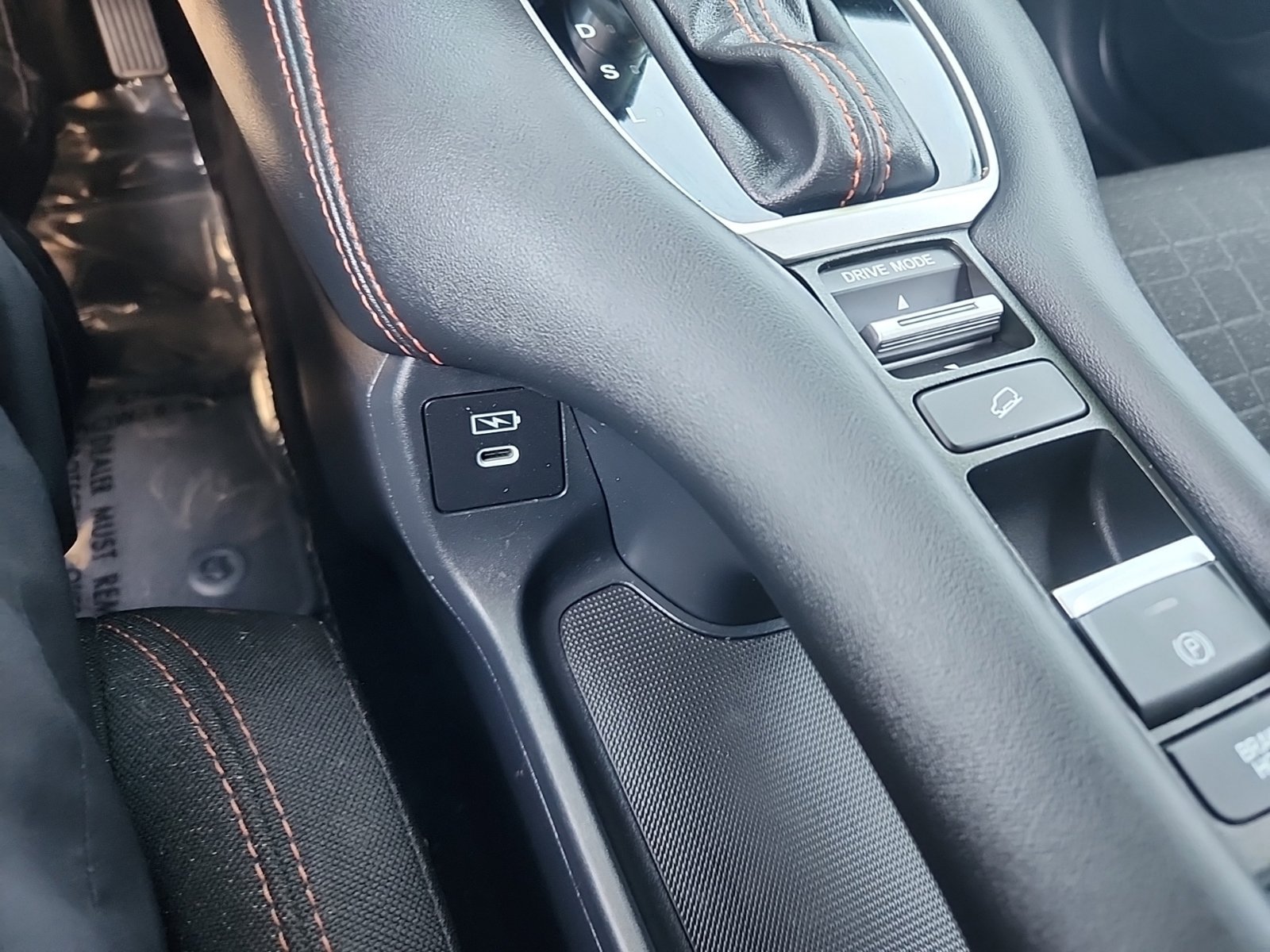 Used 2025 Honda HR-V Sport image 26