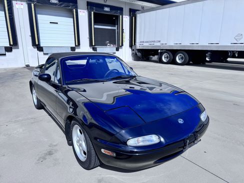Used 1996 MAZDA MX-5 Miata image 37