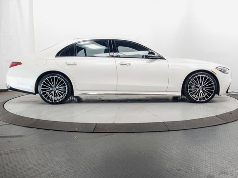 Used 2023 Mercedes-Benz S 580 4MATIC Sedan image 36