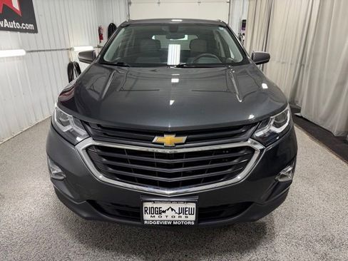 Used 2019 Chevrolet Equinox LS w/ LS Convenience Package AWD/4WD image 2