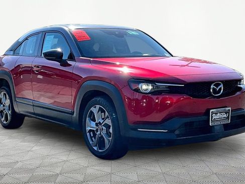 Certified 2022 MAZDA MX-30 Electric w/ Premium Plus Pkg FWD image 5