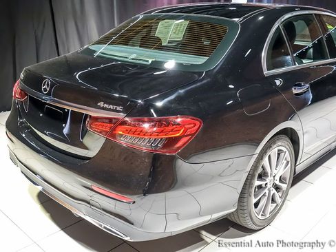 Used 2022 Mercedes-Benz E 450 4MATIC Sedan image 10