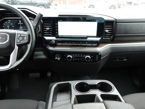 Used 2024 GMC Sierra 1500 Elevation AWD/4WD image 41
