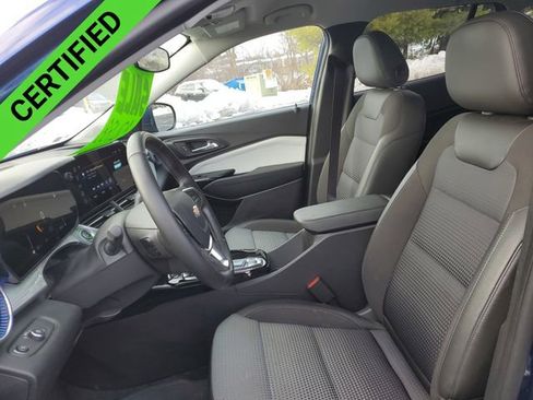 Certified 2024 Chevrolet Trax LT w/ Driver Confidence Package image 19