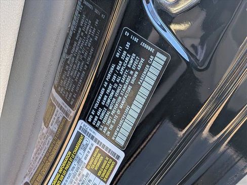 Used 2012 Volkswagen Eos Executive image 24