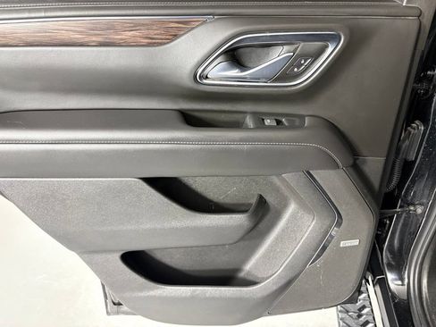 Used 2023 Chevrolet Tahoe Z71 w/ Luxury Package AWD/4WD image 45
