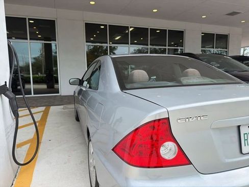 Used 2005 Honda Civic LX image 4
