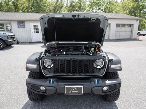 Used 2024 Jeep Wrangler Unlimited AWD/4WD image 50