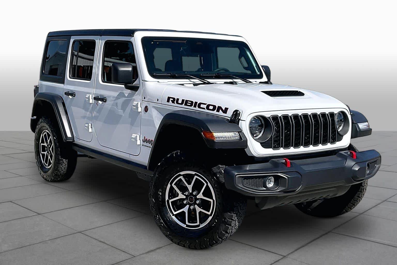 Used 2026 Jeep Wrangler Unlimited Rubicon AWD/4WD image 3