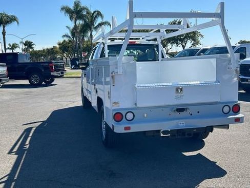 New 2025 Ford F250 XL w/ XL Chrome Package image 4