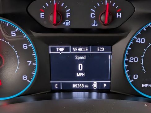 Certified 2018 Chevrolet Equinox LS w/ LPO, Protection Package FWD image 17
