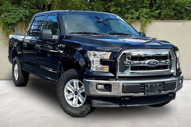 Used 2017 Ford F150 XLT AWD/4WD image 3