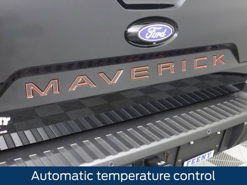 New 2025 Ford Maverick XLT w/ XLT Luxury Package image 19