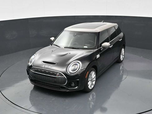 Used 2024 MINI Cooper Clubman S FWD image 17