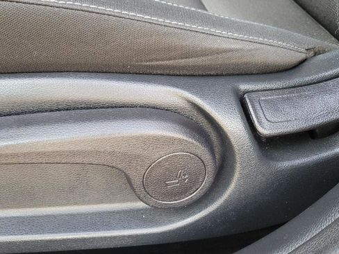 Used 2024 Kia Forte LXS image 9