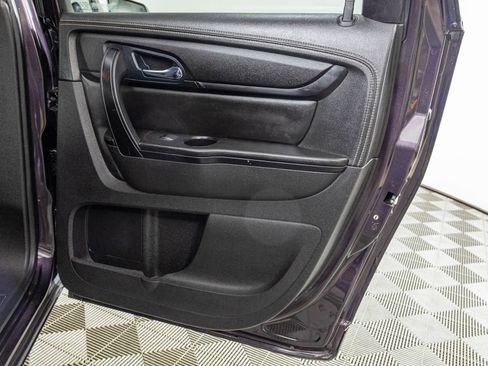 Used 2016 Chevrolet Traverse LT w/ Traveler's Package image 44