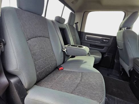 Used 2017 RAM 1500 Big Horn RWD image 13
