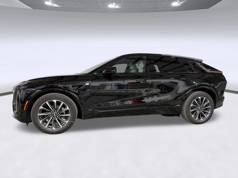 New 2026 Cadillac Lyriq Premium Sport AWD/4WD image 2