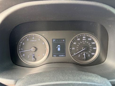 Used 2016 Hyundai Tucson Sport AWD/4WD image 27