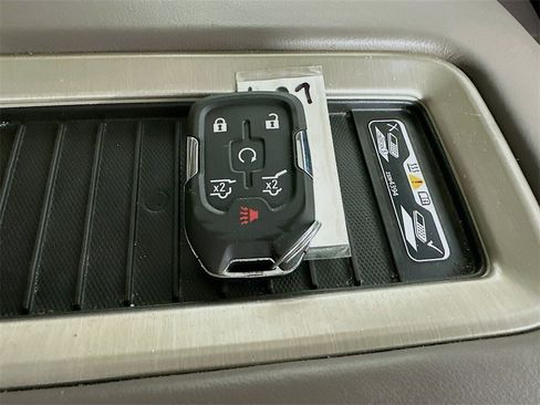 Used 2018 GMC Yukon Denali w/ Denali Ultimate Package image 43