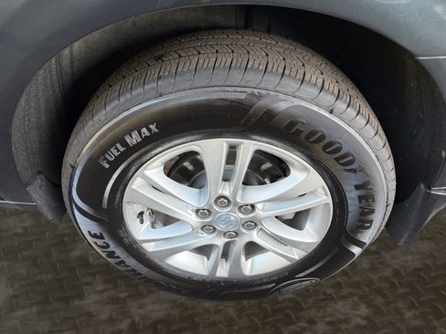 Used 2021 Buick Enclave Essence w/ Sound and Sites Package image 38