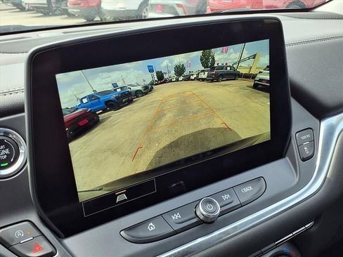 Used 2024 Chevrolet Blazer LT FWD image 24