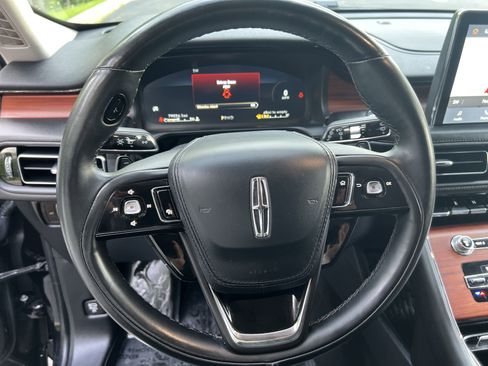 Used 2022 Lincoln Aviator Reserve w/ Equipment Group 201A image 12