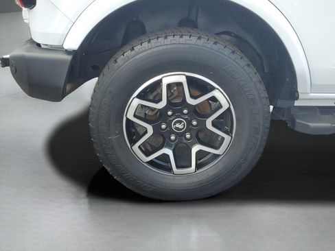 Certified 2023 Ford Bronco Outer Banks AWD/4WD image 28