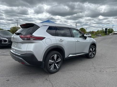 Certified 2023 Nissan Rogue SL w/ SL Premium Package AWD/4WD image 5
