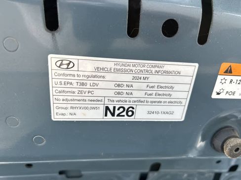 Used 2024 Hyundai Ioniq 5 SE image 8