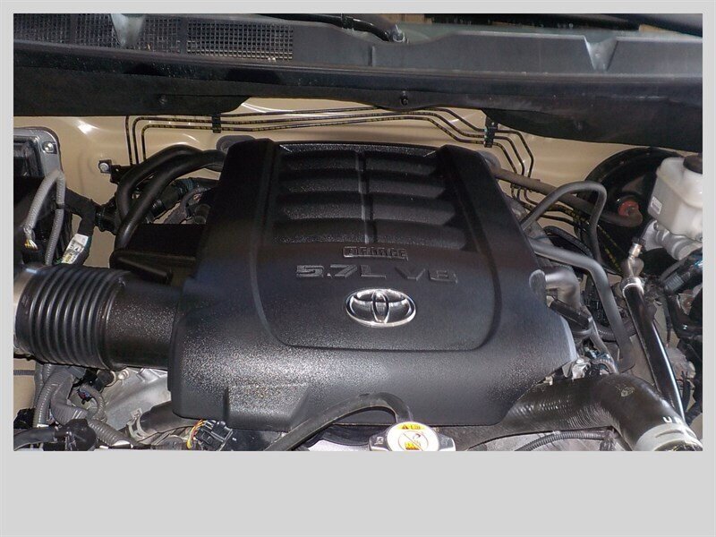 Used 2019 Toyota Tundra SR5 w/ SR5 Upgrade Package AWD/4WD image 14