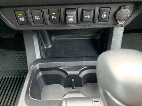 Used 2023 Toyota Tacoma TRD Sport w/ Advanced Technology Package AWD/4WD image 18