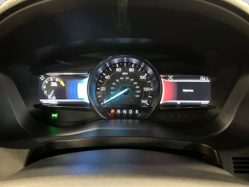 Used 2016 Ford Explorer XLT w/ Equipment Group 202A image 20