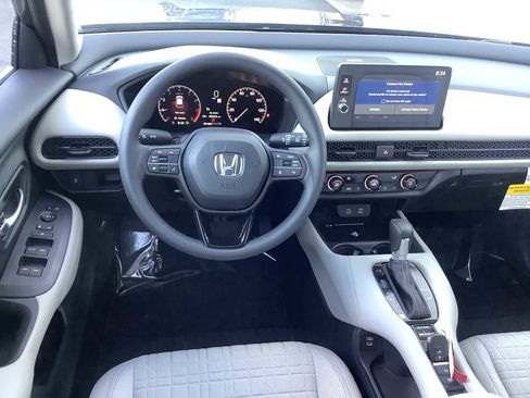 New 2026 Honda HR-V LX image 11