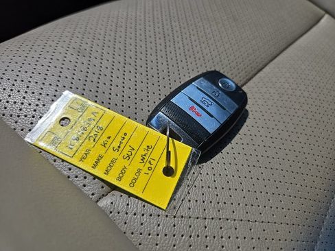 Used 2018 Kia Sorento EX AWD/4WD image 12