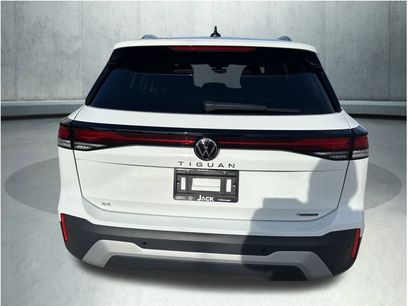 New 2026 Volkswagen Tiguan SE
