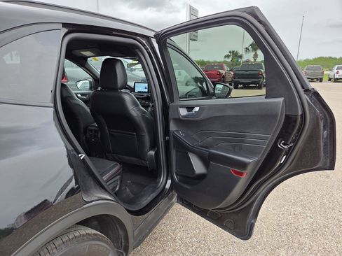 Used 2025 Ford Escape ST-Line FWD image 15