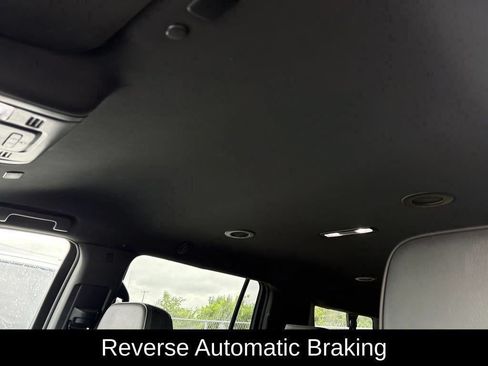 Used 2024 GMC Yukon XL Denali AWD/4WD image 26