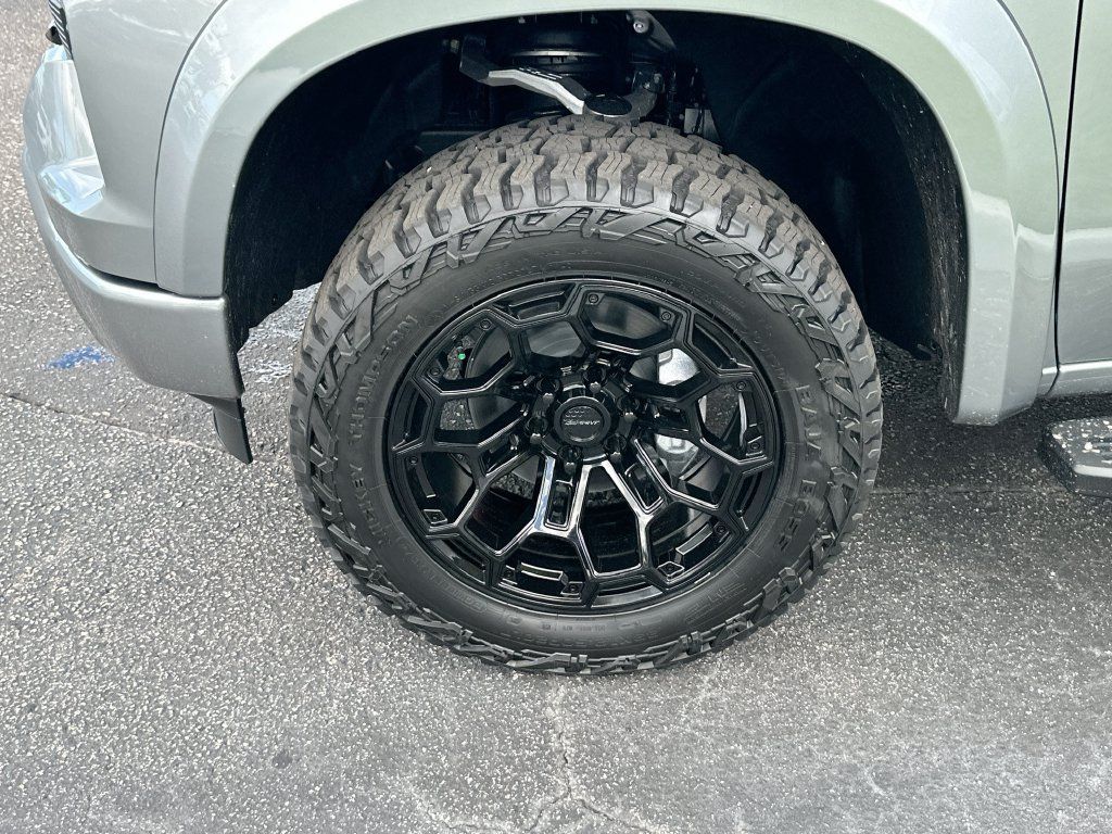 New 2026 Chevrolet Silverado 1500 RST w/ Z71 Off-Road Package AWD/4WD image 30