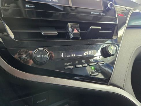 Used 2024 Toyota Camry XLE w/ Cold Weather Package image 16