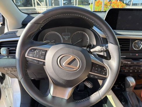 Used 2022 Lexus RX 350 FWD w/ Premium Package image 9