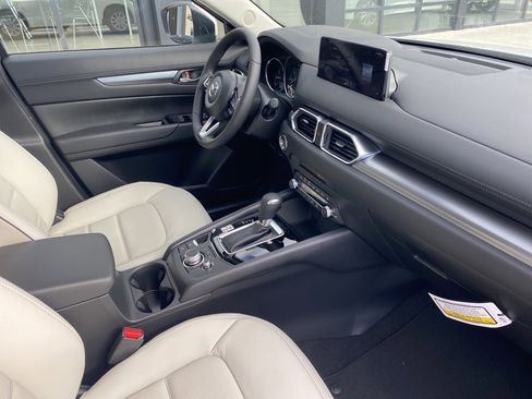 New 2025 MAZDA CX-5 AWD 2.5 S w/ Preferred Package image 9