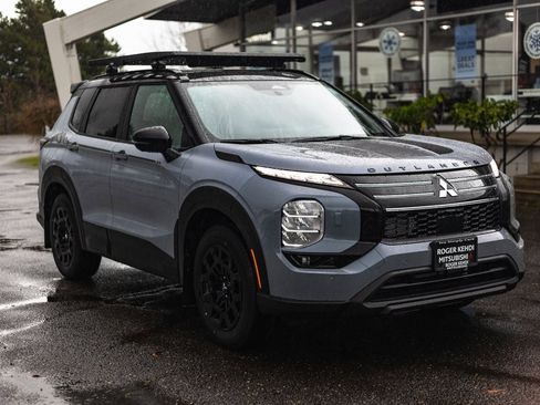 New 2026 Mitsubishi Outlander Trail Edition image 6