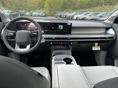 New 2026 Hyundai Ioniq 9 Limited w/ Tow & Go Package image 12