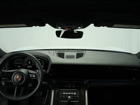 Used 2025 Porsche Panamera 4 AWD/4WD image 16